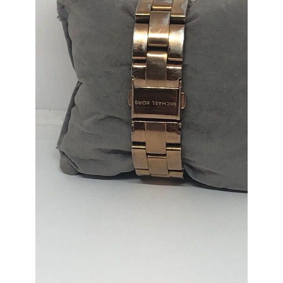 Michael Kors MK5403 Women's Stainless Steel Analog White Dial Quartz Watch LB171 - Picture 4 of 9